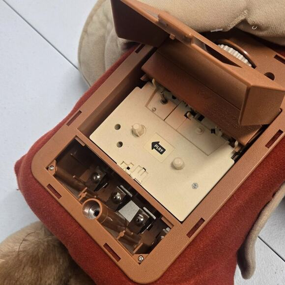 Vintage Teddy Ruxpin Talking Bear – For Parts or Display - Picture 4 of 11